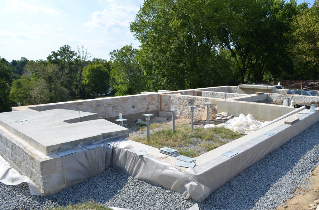 Photos: Building George’s House – First Week of Timber Framing