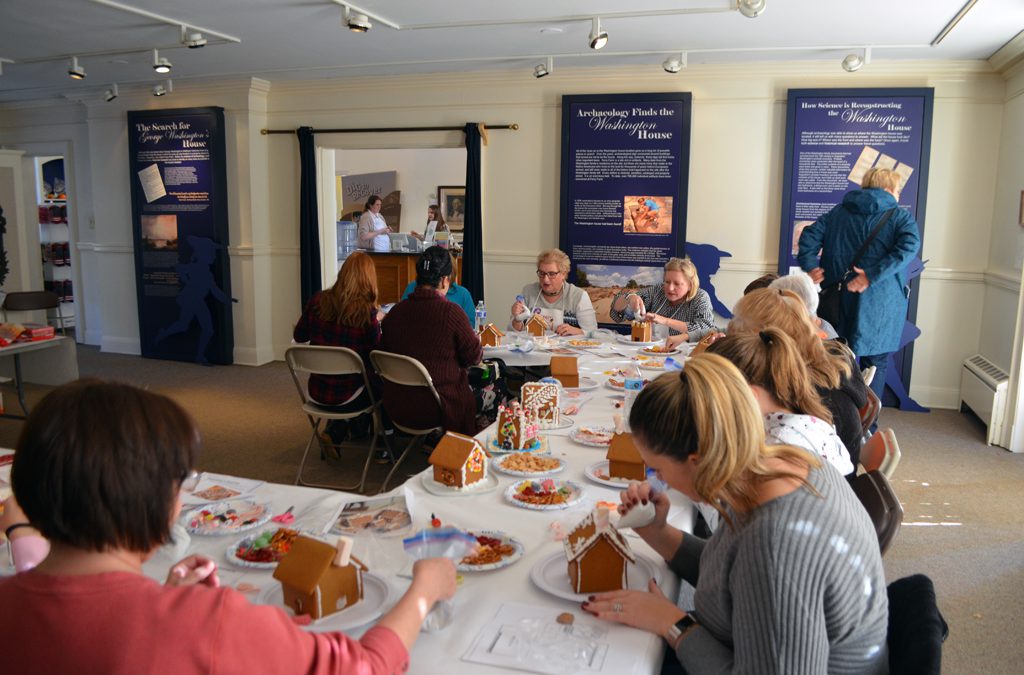 Gingerbread House Construction Workshop & A Wee Christmas Workshop [Photos]